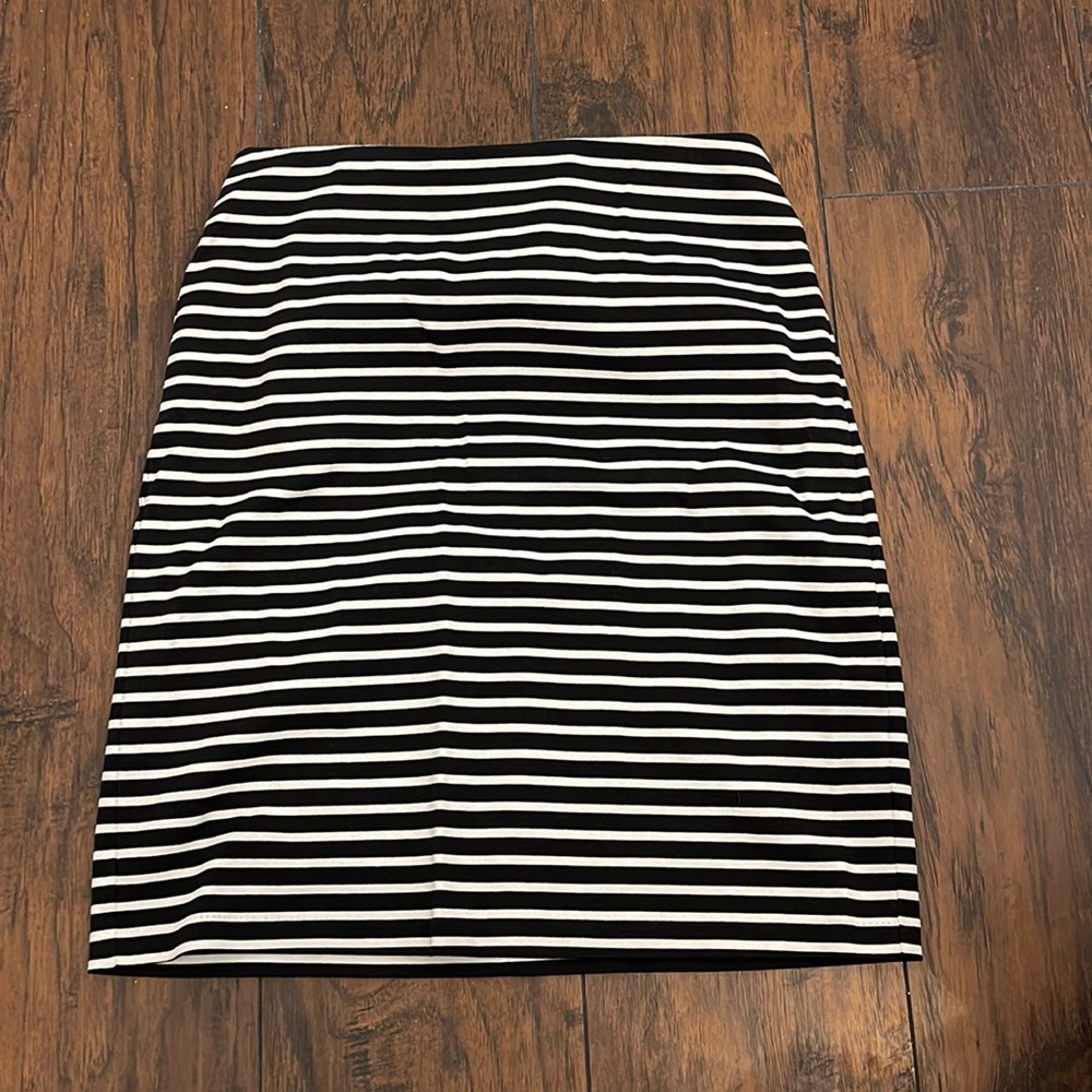 Old Navy skirt